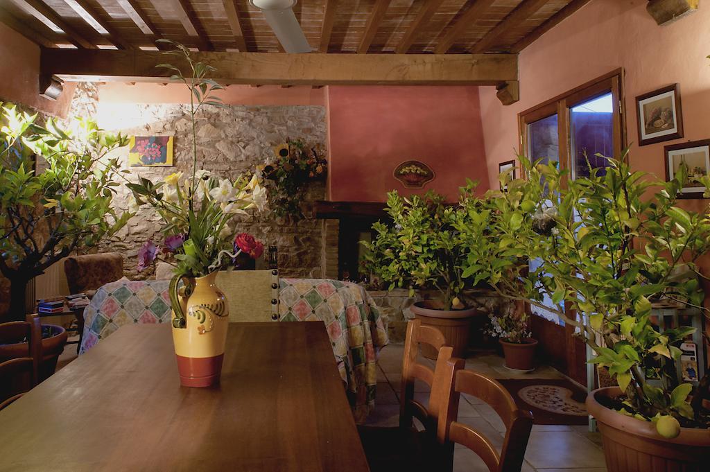 Rignano sullʼArno Country Room Il Moro חדר תמונה